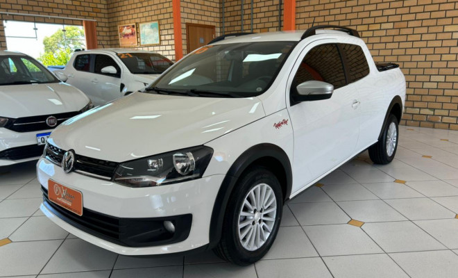 VW - VolksWagen Saveiro Rock in Rio 1.6 Total Flex 8V CD 2016 Flex