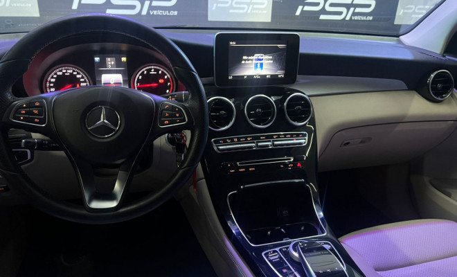 Mercedes-Benz GLC 250 Sport 4MATIC 2.0 TB 16V Aut. 2018 Gasolina-13