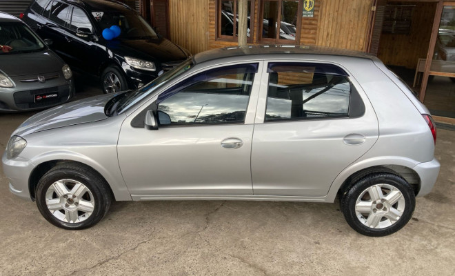 GM - Chevrolet Celta Spirit/ LT 1.0 MPFI 8V FlexP. 5p 2013 Flex-0