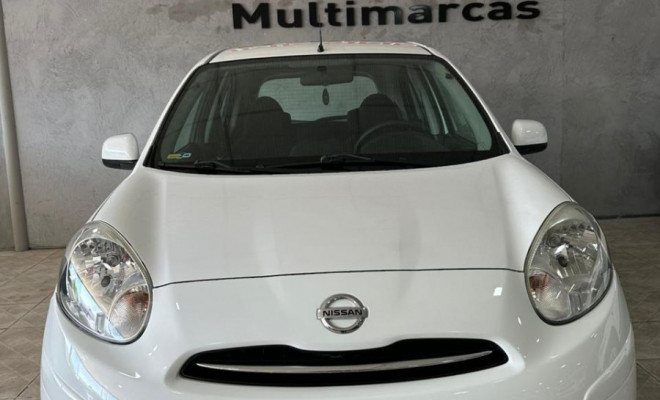 Nissan MARCH SV 1.6 16V Flex Fuel 2013 Flex