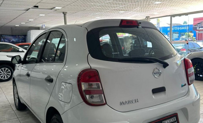 Nissan MARCH SV 1.6 16V Flex Fuel 2013 Flex-1