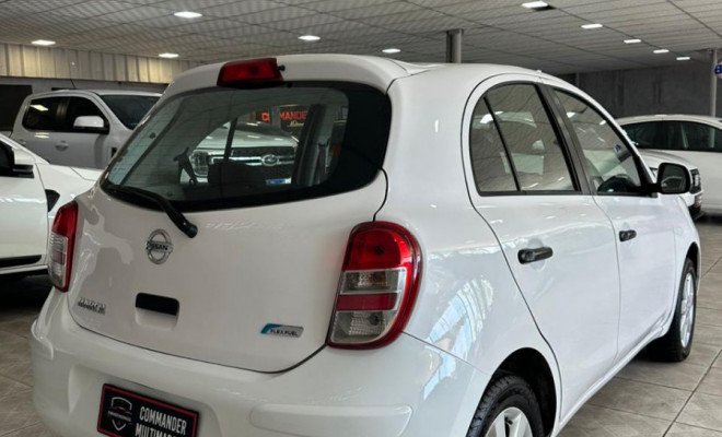 Nissan MARCH SV 1.6 16V Flex Fuel 2013 Flex-2