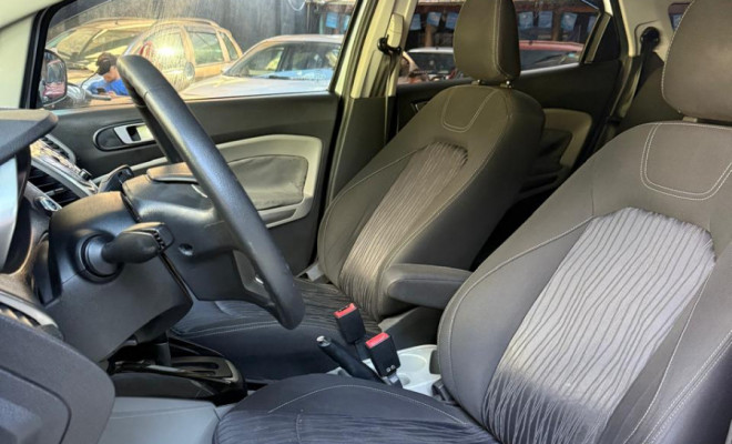 Ford EcoSport TITANIUM 2.0 16V Flex 5p Aut. 2013 Flex-4