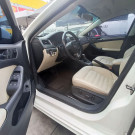 VW - VolksWagen JETTA Highline 2.0 TSI 16V 4p Tiptronic 2012 Flex-7