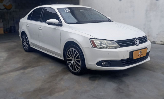 VW - VolksWagen JETTA Highline 2.0 TSI 16V 4p Tiptronic 2012 Flex