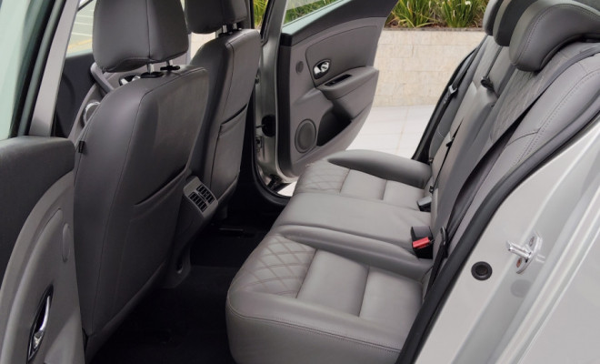 Renault FLUENCE Sedan Privilège 2.0 16V FLEX Aut 2016 Flex-11