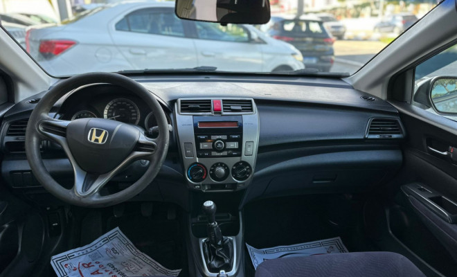 Honda CITY Sedan LX 1.5 Flex 16V 4p Mec. 2013 Flex-6