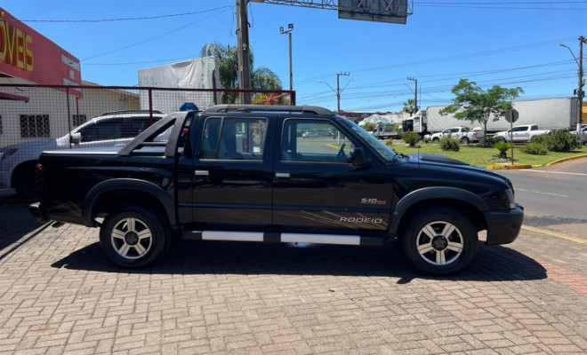 GM - Chevrolet S10 Pick-Up RODEIO 2.8 TDI 4x4 CD Dies. 2011 Diesel-4