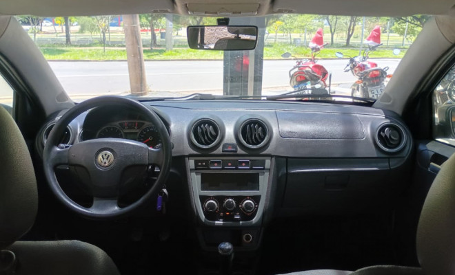 VW - VolksWagen Gol (novo) 1.6 Mi Total Flex 8V 4p 2010 Flex-6