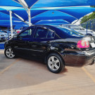 VW - VolksWagen Polo Sed./Sed. COMF. 2.0/2.0 Flex 8V 4p 2011 Flex-2