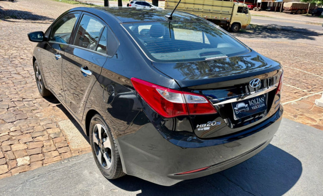 Hyundai HB20S C.Style/C.Plus1.6 Flex 16V Aut. 4p 2015 Flex-2