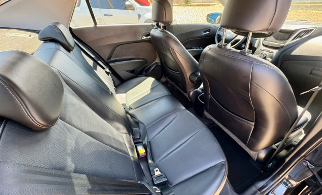 Hyundai HB20S C.Style/C.Plus1.6 Flex 16V Aut. 4p 2015 Flex-12