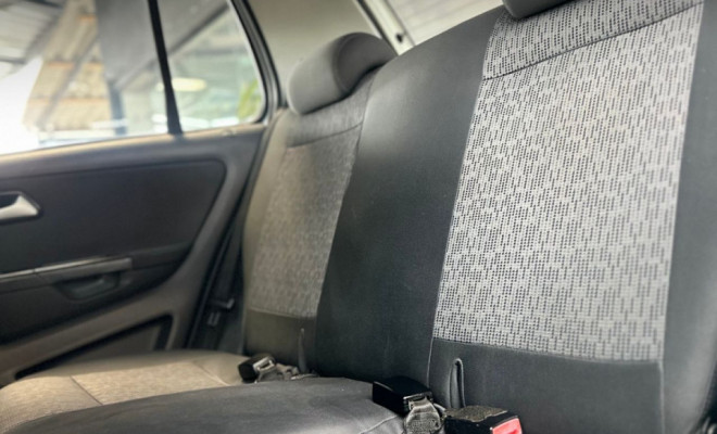 VW - VolksWagen Fox Trendline 1.0 Flex 8V 5p 2015 Flex-7