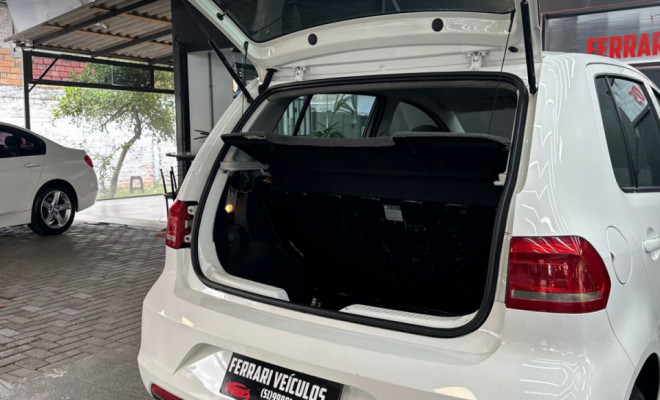 VW - VolksWagen Fox Trendline 1.0 Flex 8V 5p 2015 Flex-10