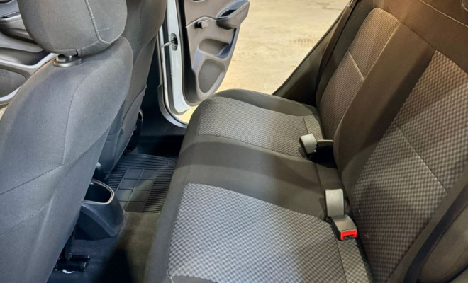 GM - Chevrolet PRISMA Sed. LT 1.4 8V FlexPower 4p Aut. 2018 Flex-9