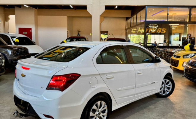 GM - Chevrolet PRISMA Sed. LT 1.4 8V FlexPower 4p Aut. 2018 Flex-4