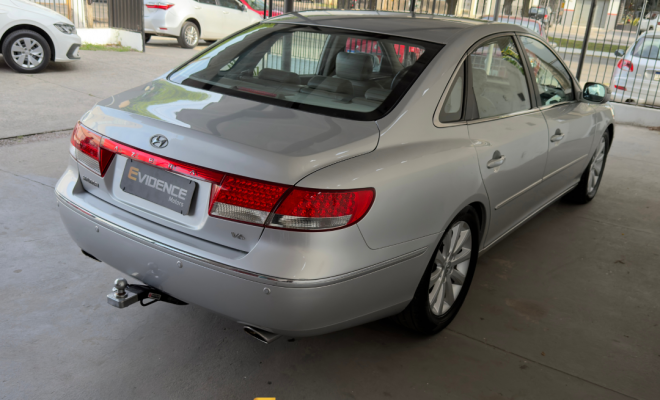 Hyundai AZERA GLS 3.3 V6 24V 4p Aut. 2010 Gasolina-2
