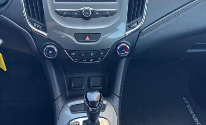 CRUZE Sport LT 1.4 TB Aut. 2019 – O hatch esportivo que combina performance e sofisticação!-5