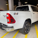 Toyota Hilux CD SRX 2.8 TDI 16V 4x4 Diesel Aut. 2024-0
