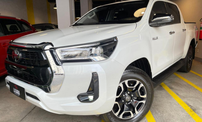 Toyota Hilux CD SRX 2.8 TDI 16V 4x4 Diesel Aut. 2024