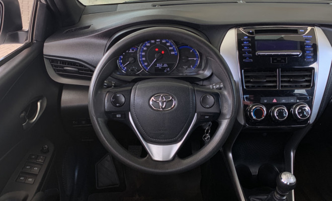 Toyota YARIS XL 1.3 Flex 16V 5p Mec. 2019 Flex-6