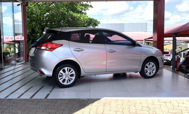 Toyota YARIS XL 1.3 Flex 16V 5p Mec. 2019 Flex-2