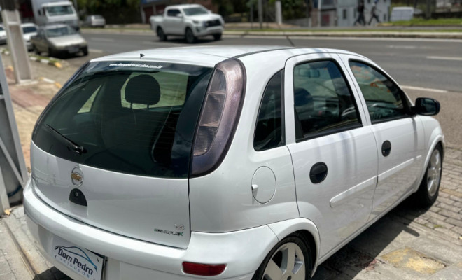 GM - Chevrolet Corsa Hat. Maxx 1.4 8V ECONOFLEX 5p 2011 Flex-5