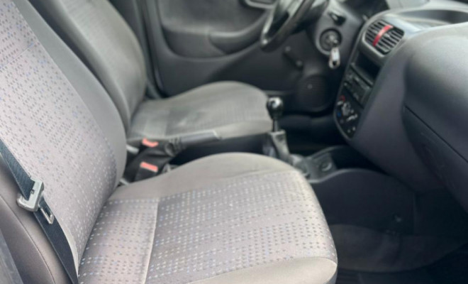 GM - Chevrolet Corsa Hat. Maxx 1.4 8V ECONOFLEX 5p 2011 Flex-13