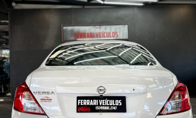 Nissan VERSA 1.0 12V FlexStart 4p Mec. 2017 Flex-10