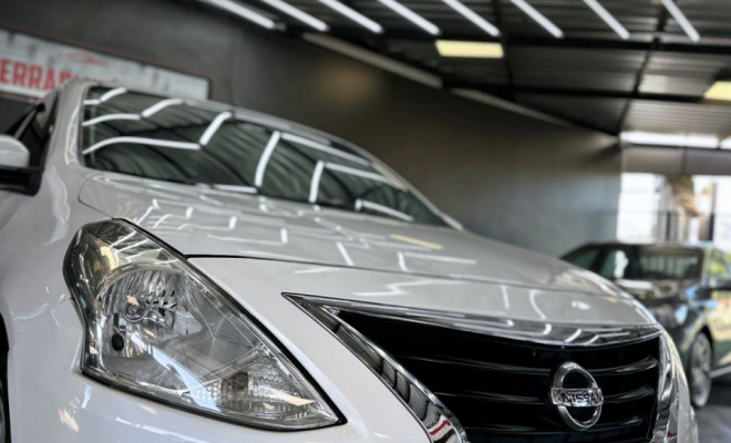 Nissan VERSA 1.0 12V FlexStart 4p Mec. 2017 Flex-0