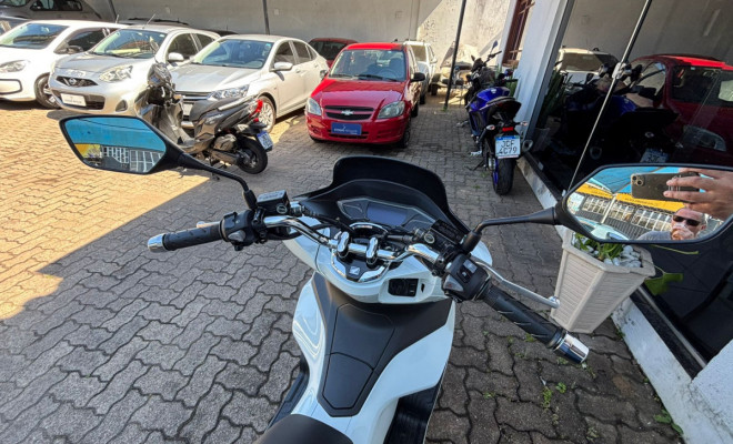 HONDA PCX 160 DLX 2023 Flex-7