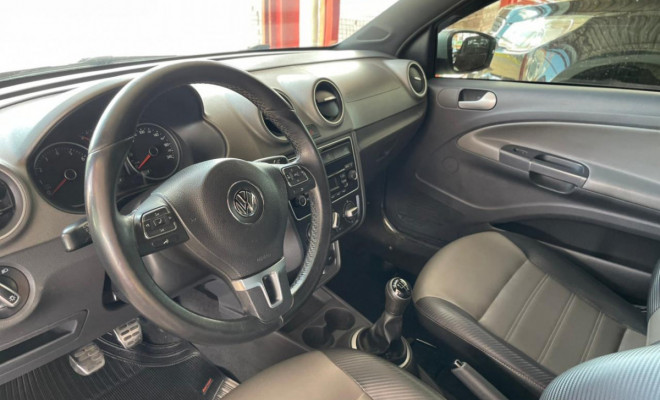 VW - VolksWagen Saveiro CROSS 1.6 T.Flex 16V CD 2015 Flex-9