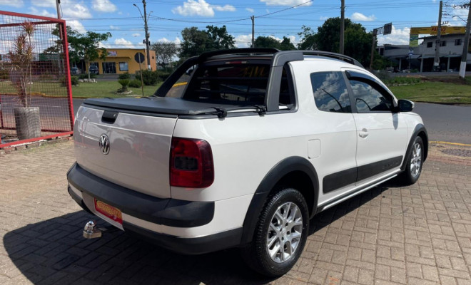 VW - VolksWagen Saveiro CROSS 1.6 T.Flex 16V CD 2015 Flex-4