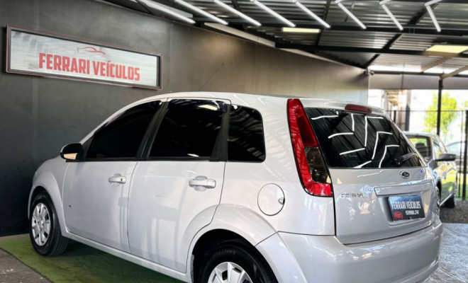 Ford Fiesta 1.6 16V Flex Mec. 5p 2014 Flex-13