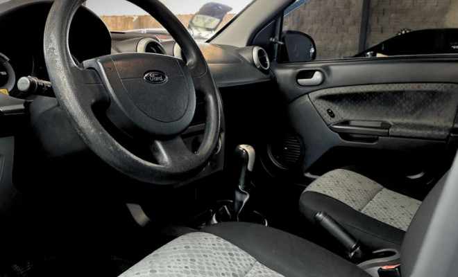 Ford Fiesta 1.6 16V Flex Mec. 5p 2014 Flex-4