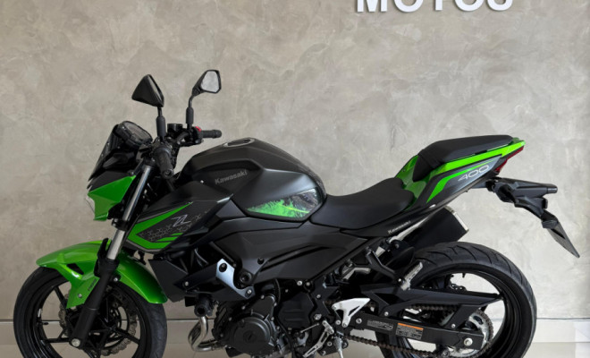 KAWASAKI Z 400 2021 Gasolina-4
