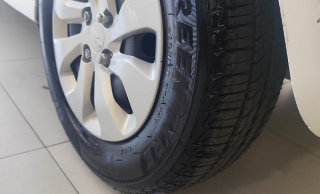 GM - Chevrolet ONIX HATCH LT 1.0 8V FlexPower 5p Mec. 2019 Flex-3