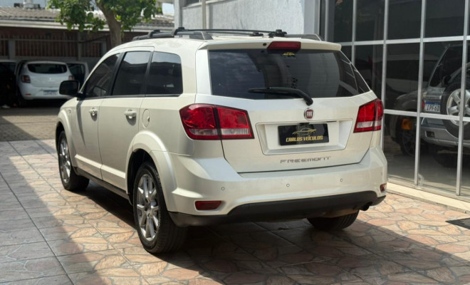 Fiat FREEMONT EMOT./PRECISION 2.4 16V 5p Aut. 2015 Gasolina-3