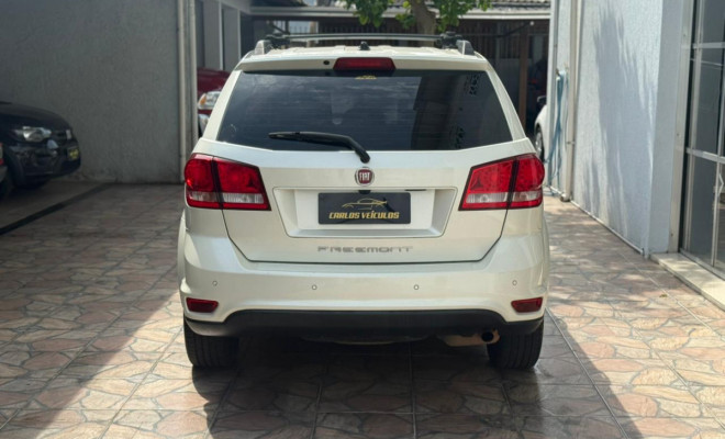 Fiat FREEMONT EMOT./PRECISION 2.4 16V 5p Aut. 2015 Gasolina-5