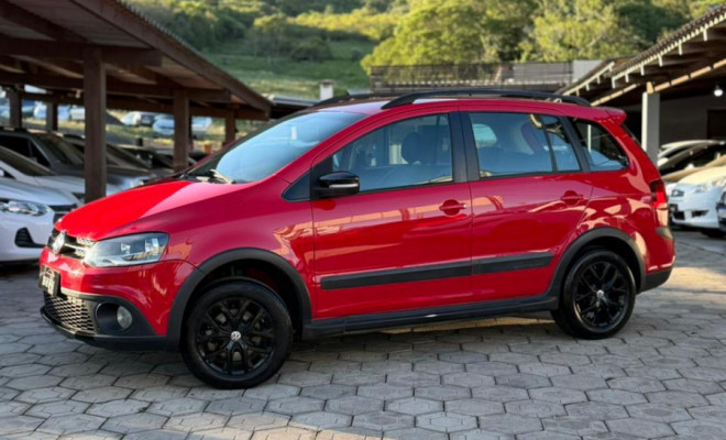 VW - VolksWagen SpaceCross 1.6 Mi Total Flex 8V 2014 Flex