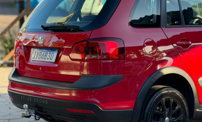 VW - VolksWagen SpaceCross 1.6 Mi Total Flex 8V 2014 Flex-4