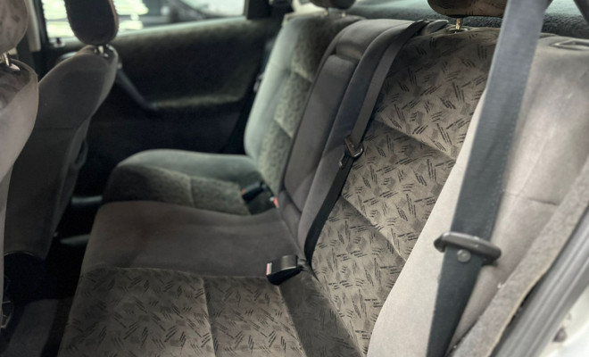 ( REPASSE ) GM - Chevrolet Vectra GLS/Expres.2.2/ 2.0 e 2.0 CD 8V 2002 Gasolina-9