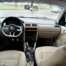 VW - VolksWagen Gol 1.8 Mi 4p 2001 Gasolina-1