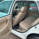 VW - VolksWagen Gol 1.8 Mi 4p 2001 Gasolina-2