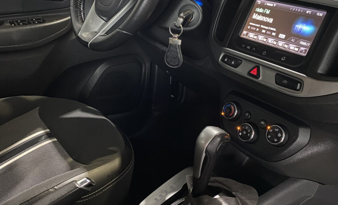 GM - Chevrolet SPIN ACTIV 1.8 8V Econo. Flex 5p Aut. 2016 Flex-3
