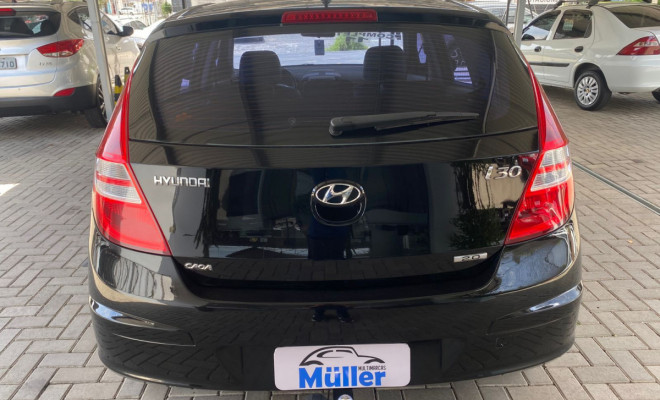 Hyundai i30 2.0 16V 145cv 5p Aut. 2011 Gasolina-3