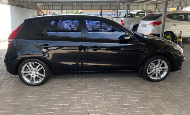 Hyundai i30 2.0 16V 145cv 5p Aut. 2011 Gasolina-0
