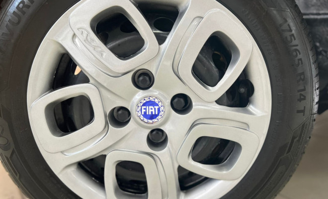 Fiat UNO DRIVE 1.0 Flex 6V 5p 2018 Flex-11