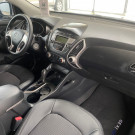 Hyundai ix35 2.0 16V 170cv 2WD/4WD Aut. 2011 Gasolina-11