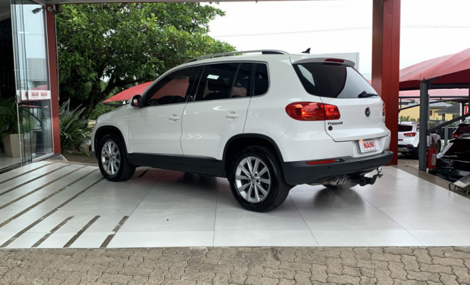 VW - VolksWagen TIGUAN 2.0 TSI 16V 200cv Tiptronic 5p 2013 Gasolina-4
